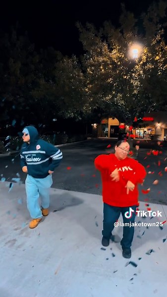 Momma's Dance Lessons: Learning the Smeeze