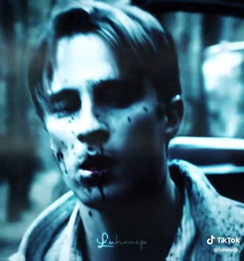 Rafe Cameron Edits in Outer Banks: Highlights and Clips