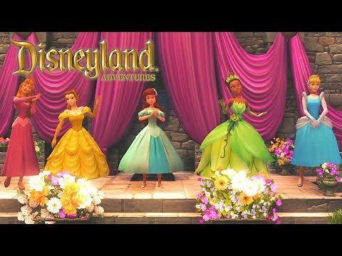 Disney Princesses Disney Cartoon Video Games in French - Disneyland Adventures #5