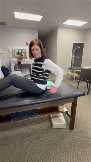 Hunchback Posture Correction in Omaha | Expert Chiropractic Care for Forward Head & Shoulder Tension