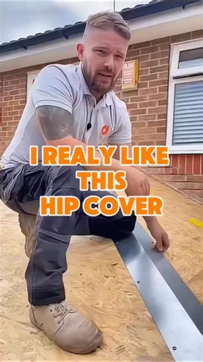 Busy day here at Modbuild installing the Ultra Roof! Really taking a moment to appreciate the clever design and engineering that’s gone into these systems, they come together beautifully. Come and take a look! #home #homerenovation #modbuildltd #ultraframe #roofing #builder #chester | Mod Build