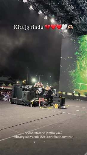 Emotional Moments of Longing