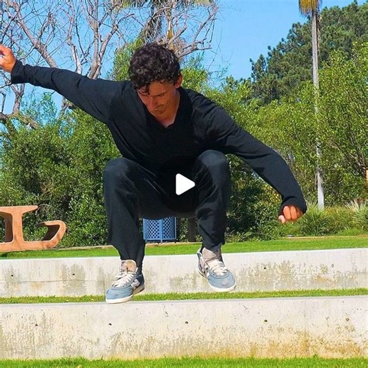 World’s #1 Skateboard Coaching Platform on Instagram: "Just jump lol The main difference you'll notice when you start jumping as high as possible, is that the board won't be on your feet on the way up, but that's fine. You'll feel it against your feet at the top of the ollie and on the way down. You shouldn't feel the board the entire time."