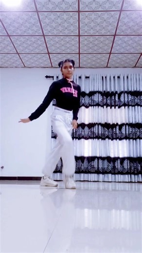 Two - bbno$ | Left Right Go Dance Trend 💞 #dance #leftrightchallenge #trending #viral #shorts