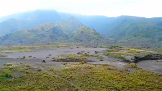 Chasing Volcanoes, Jungles & Dreams | Bali Dirt Bike Tours - Bali Wilderness