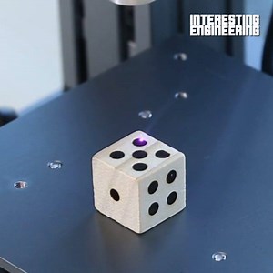 This 3D printer offers 3D printing, laser engraving and CNC carving. Via: @Snapmaker | Interesting Engineering