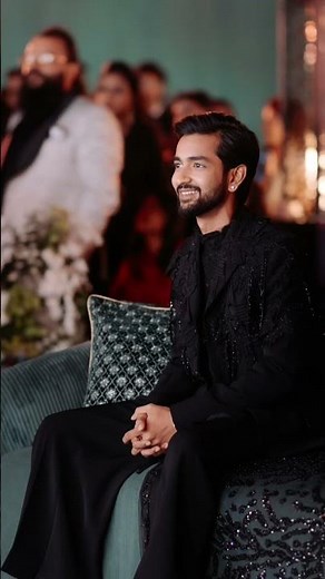 The power of a Groom in formals
