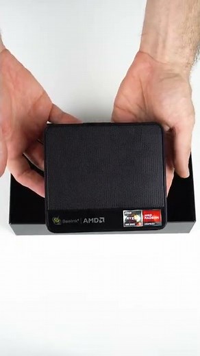 Unboxing Beelink SER5 Ryzen 5560U Mini PC