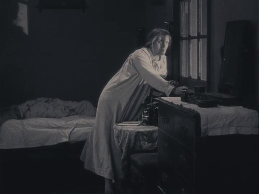 NET Color Mo Better Blues