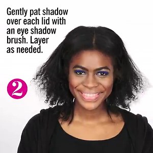 80K views · 99 reactions | This bold eyeshadow tutorial is everything you need for when you want to switch things up | Cosmo Beauty & Style | Facebook