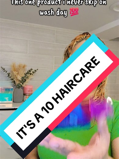 IT'S A 10 HAIRCARE MIRACLE LEAVE IN CONDITIONER.. DETANGLE ADDS SHINE CONTROLS FRIZZ REPAIRS DRY/DAMAGED HAIR PREVENTS SPLIT ENDS ADDS BODY PROTECTS HAIR COLOR THERMAL PROTECTION SOFTENS HAIR @It’s A 10 Haircare #haircareroutine #frizzyhairtips #heatprotectant #healthyhair #hairtransformation