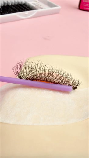 W7D Lashes: The Shortcut to Textured Volume Sets