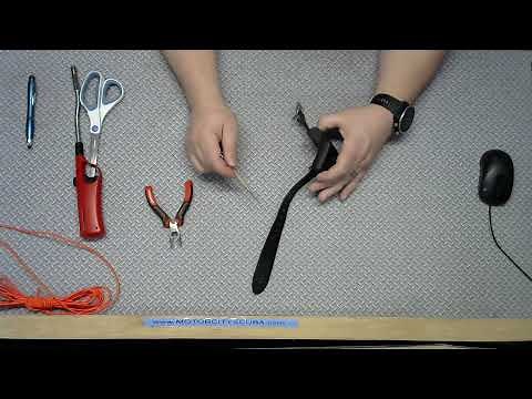 Adding a bungee cord wrist strap to your SCUBAPRO G2