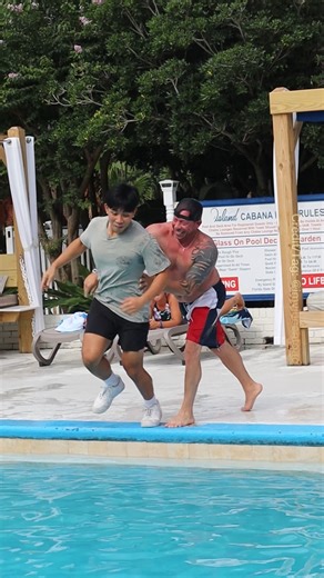 9M views · 8.3K reactions | How the tables have turned.. | Vincent Gao | Facebook