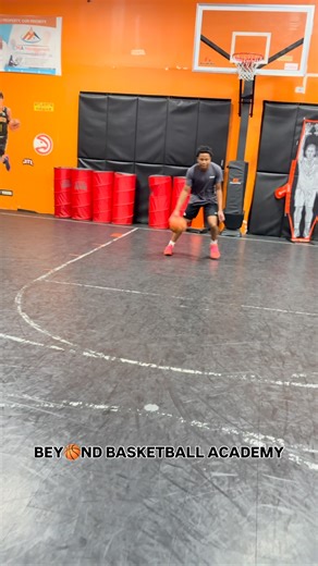 Tion Watkins on Instagram: "Just another day in the lab 🧪 with my young bull @1brentt_ 🏀💪🏽🏁"