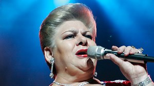 Singer dead at 77 just weeks after postponing show