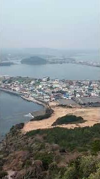 Hiking Seongsan Ilchulbong (Sunrise Peak) | Jeju Island, South Korea