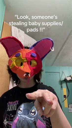 leftyandpuppet (@lefty.puppet.charlotte)’s videos with wheels on the bus by melanie martinez - 💗