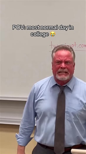 TwainGPT on Instagram: "twaingpt is saving us this semester 💀 #college #lecture #chatgpt #students #collegelife"