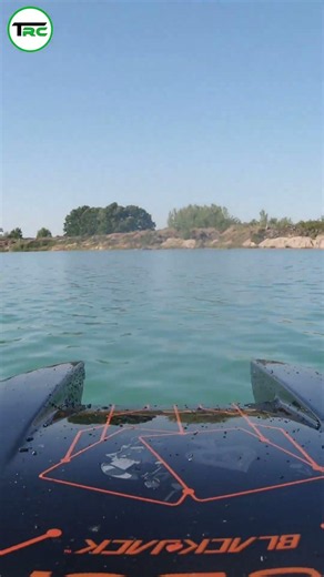 8S Powerboat / Speedboat - Pro Boat BlackJack 42 from Horizon Hobby - Onboard footage full send
