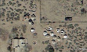 Cal-Earth, Hesperia, Californie - USA