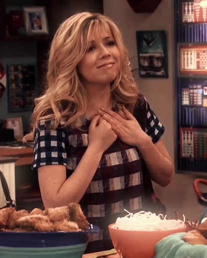 Blonde Characters of iCarly and Sam & Cat