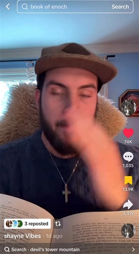 Book from 1967 and Jack and the beanstalk. Tabletop mountain was more than likely a tree that was cut down #LostHistory #ForgottenHistory #truth | Jennifer Rae Albritton