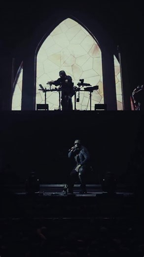 Cozy vibes with the orchestra. Very lowkey, thanks guys! 🖤 No but for real still shaking from last weekend… Feeling so grateful to have you all coming to the shows with such energy. | Apashe