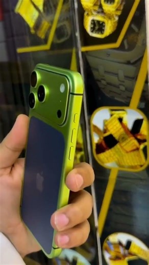 All iPhone 17 Pro Max Colors Ranked – Which One Wins? 👑