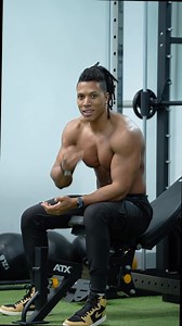 Variación perfecta para el press francés! Prueba este ejercicio en tu gym y me cuentas que las las sensaciones Coméntame 🫡 #triceps #tricepsworkout #brazos #grandeesteticoydefinido | Alberto Hiciano IFBB PRO
