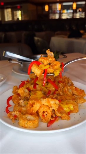 Fleming's Prime Steakhouse & Wine Bar on Instagram: "A moment for our Prime New York Strip."