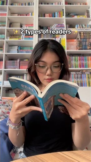2 types of readers ✌🏻📖 #gramedia #grasindopublisher #books #booklover #reader #booktube