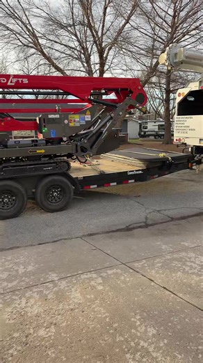 Tree Service Needs a Crane for Heavy Lifting