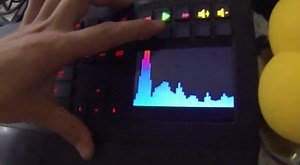 These Trackpad Winamp Visualizations Really Whip The Llama’s Ass
