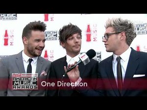 One Direction Red Carpet Interview - AMAs 2015