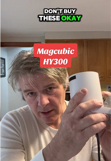 Magcubic HY300 4K Projector Overview and Holiday Countdown