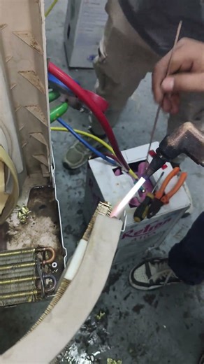 window Ac 1.5 Ton || Cooling Coil Rong side Leakage || Repair ||#viralvideo #shorts