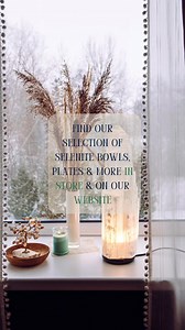 Selenite ~ a crystal every gem collector needs in their collection 💫 This crystal is prized for its lustre and shine, thought to resemble crystallised beams of moonlight 🌙 Holistically, Selenite is renowned for its ability to cleanse not only itself, but the space around it, including any crystals in contact with it. This is why you often see this crystal carved into bowls and plates, as it is thought to draw out any lingering or unwanted energies while recharging it with positivity. 💎 Shop o