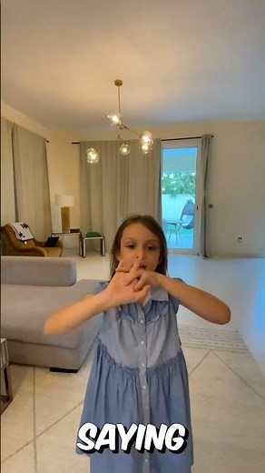 Magic trick with hands easy