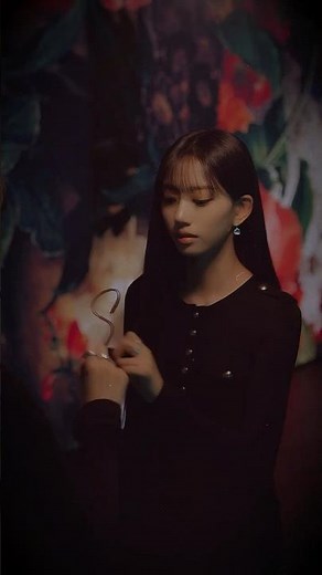 MEOVV THE 2nd EP ALBUM [BITE NOW] Pre-order the exclusive ANGEL & BEAST signed albums now