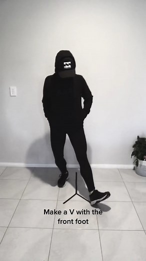 1.8M views · 37K reactions | Y step #dance #shuffldance #breakdance #tutorial #moonwalk #challenge #shapersman #polypocket #soccerkick #slowdown #vstep #ystep #tstep | Starface k2 | Facebook