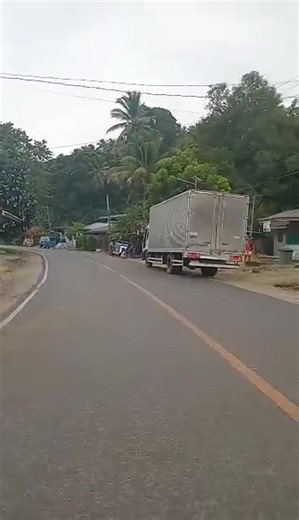 Manay davao oriental Hits 7. Magnitude earthquake Lord paundanga na ang linog Amping tang tanan #earthquake #ManayDavaoOriental #highlights2025 #keepsafeevery0ne #everyoneシ゚ | Alvin Lorenzana