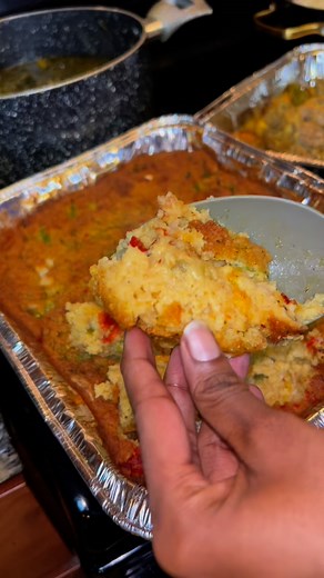 215K views · 13K reactions | part 1 of my holiday series teaching yall how to make Thanksgiving favorites  • comment things yall want me to show yall how to make  • follow @wewantboriiii to make sure you don’t miss these videos & do what the bio says to stay connected  | boriibillions_ | Facebook