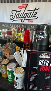 BEST NJ BARS AND NJ RESTAURANS TO WATCH SUNDAY FOOTBALL 🏈 You all voted on the best bars in NJ to watch Sunday Football and here is the list! These NJ bars and NJ restaurants are the perfect places to post up for some amazing NJ food, NJ cocktails or a cold beer. What’s your favorite NJ bar or NJ restaurant to watch football?! If you’re new here hi l’m Meg! I’m a NJ influencer reviewing NJ food, NJ restaurants, NJ shopping and more. I explore NJ to find the best NJ things to do and love to shar