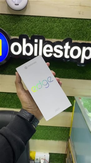 Happy Client Reviews Motorola Edge 2025