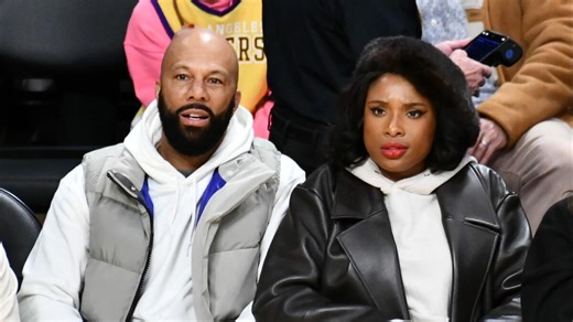 Common Attempts To Save Jennifer Hudson From Injury At Basketball Game