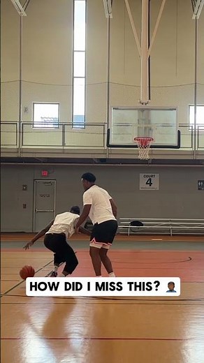 This be the worst 🤦🏾‍♂️ #basketball #1v1
