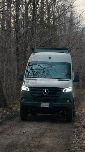 Chez Nav Camper, chaque détail a un sens. Notre innovation ne se voit pas toujours au premier regard. Mais elle change tout, au quotidien. 💡 Design intelligent. Confort maîtrisé. Fabrication rigoureuse. #navcamper #vanamenage #InnovationInAction #vehiculeamenage #explore | Nav Camper
