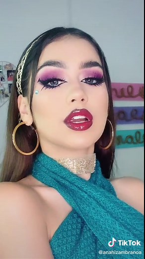 Cleo de Nile Monster High Makeup Tutorial