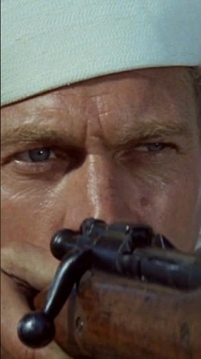 Steve McQueen uses a Springfield Model 1903 Rifle. Mako. The Sand Pebbles (1966). Robert Wise 📽